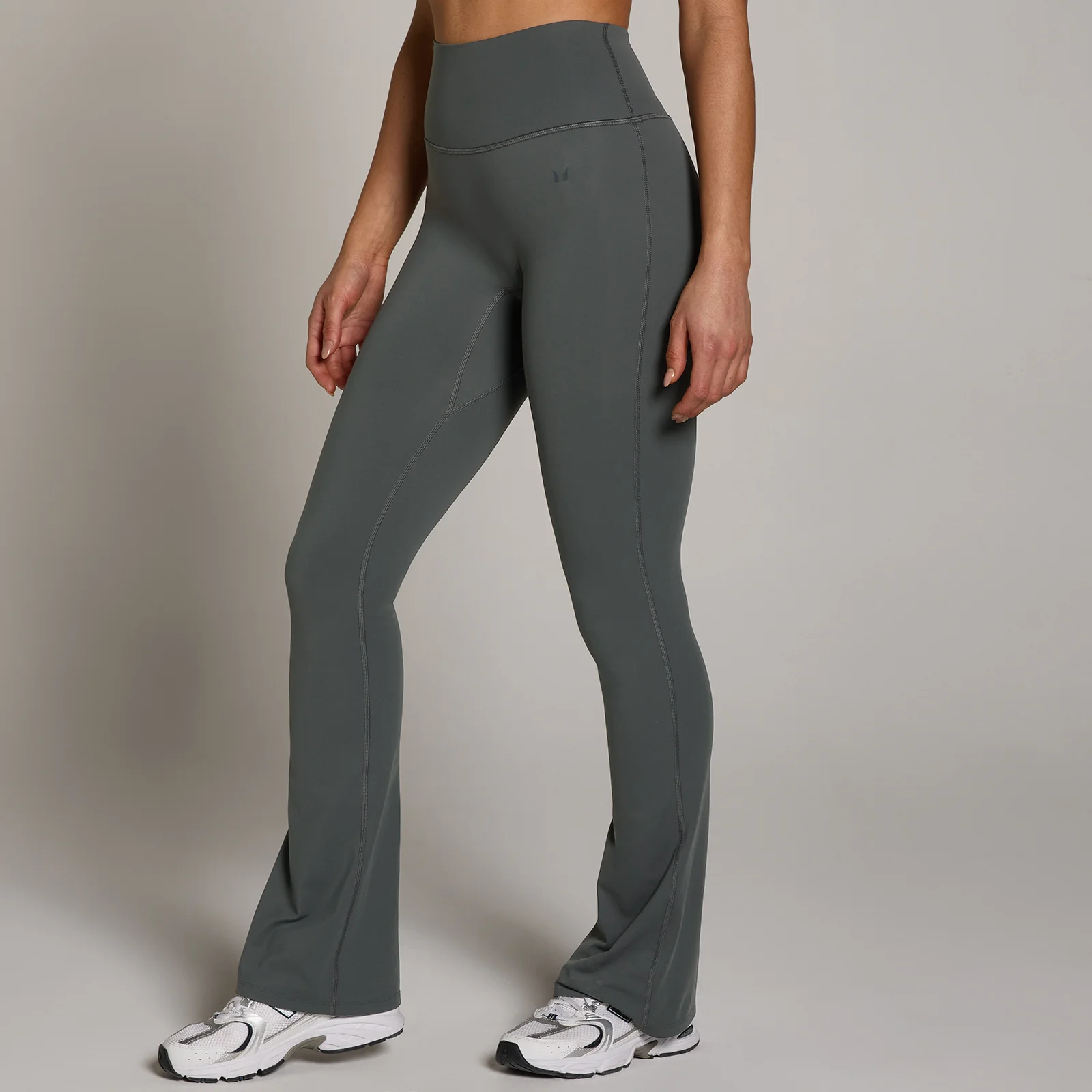 MP Women's Tempo Flared Leggings - Dark Grey - M Εικόνα 1
