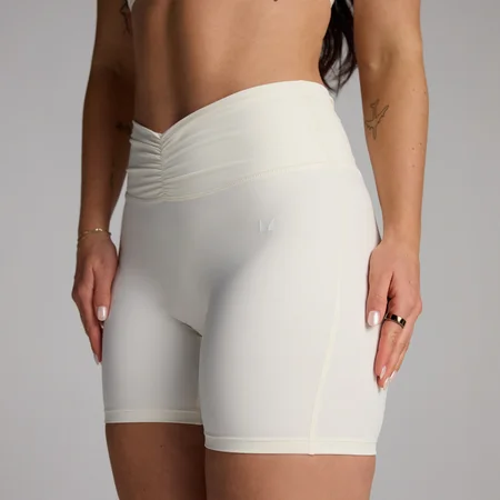 MP Women's Tempo Ruched Front Shorts - Κρεμ