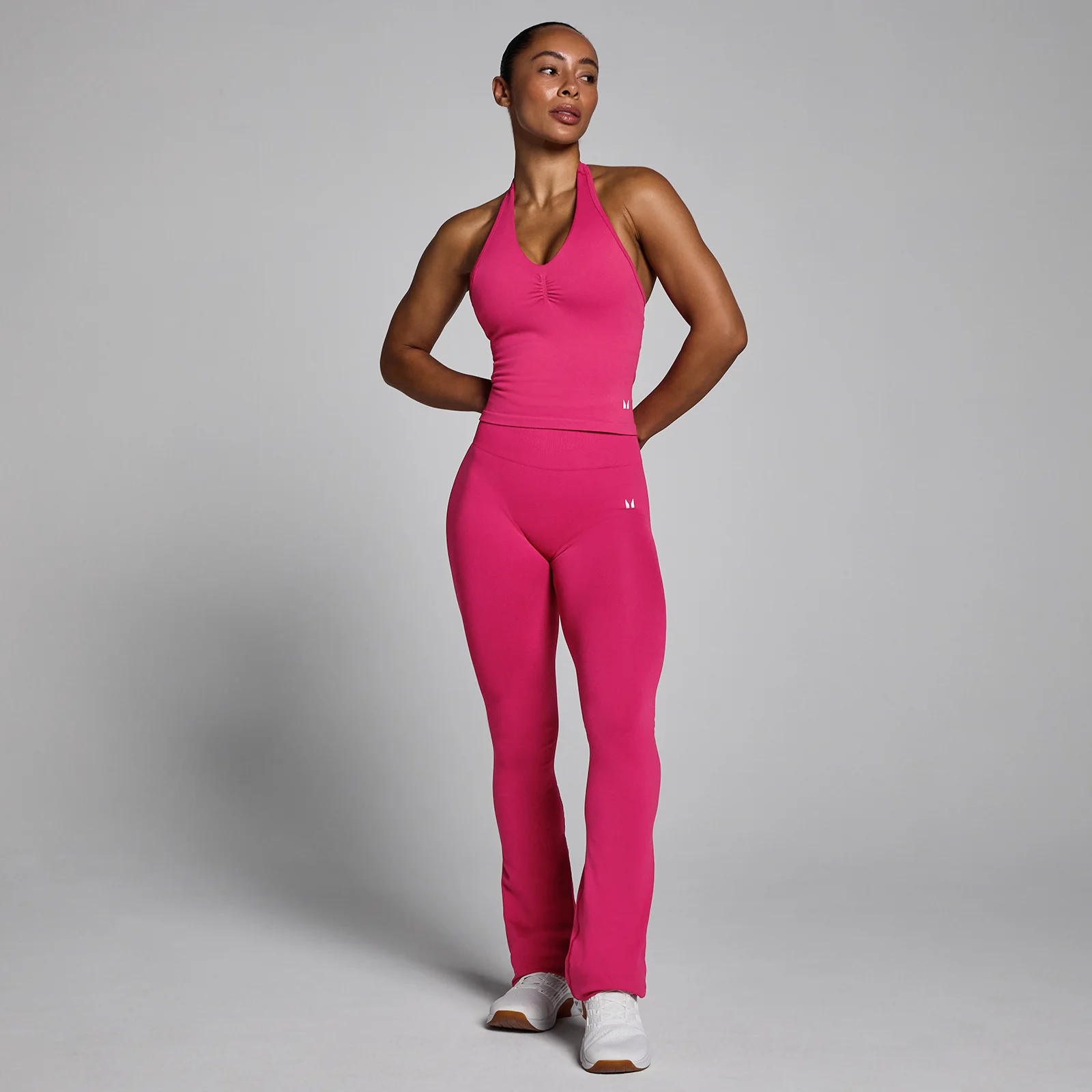 Γυναικείο Φανελάκι MP Tempo Seamless με Λαιμό Halter - Έντονο Μούρο - S Εικόνα 3